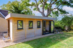 Office/Gym & Utility- click for photo gallery